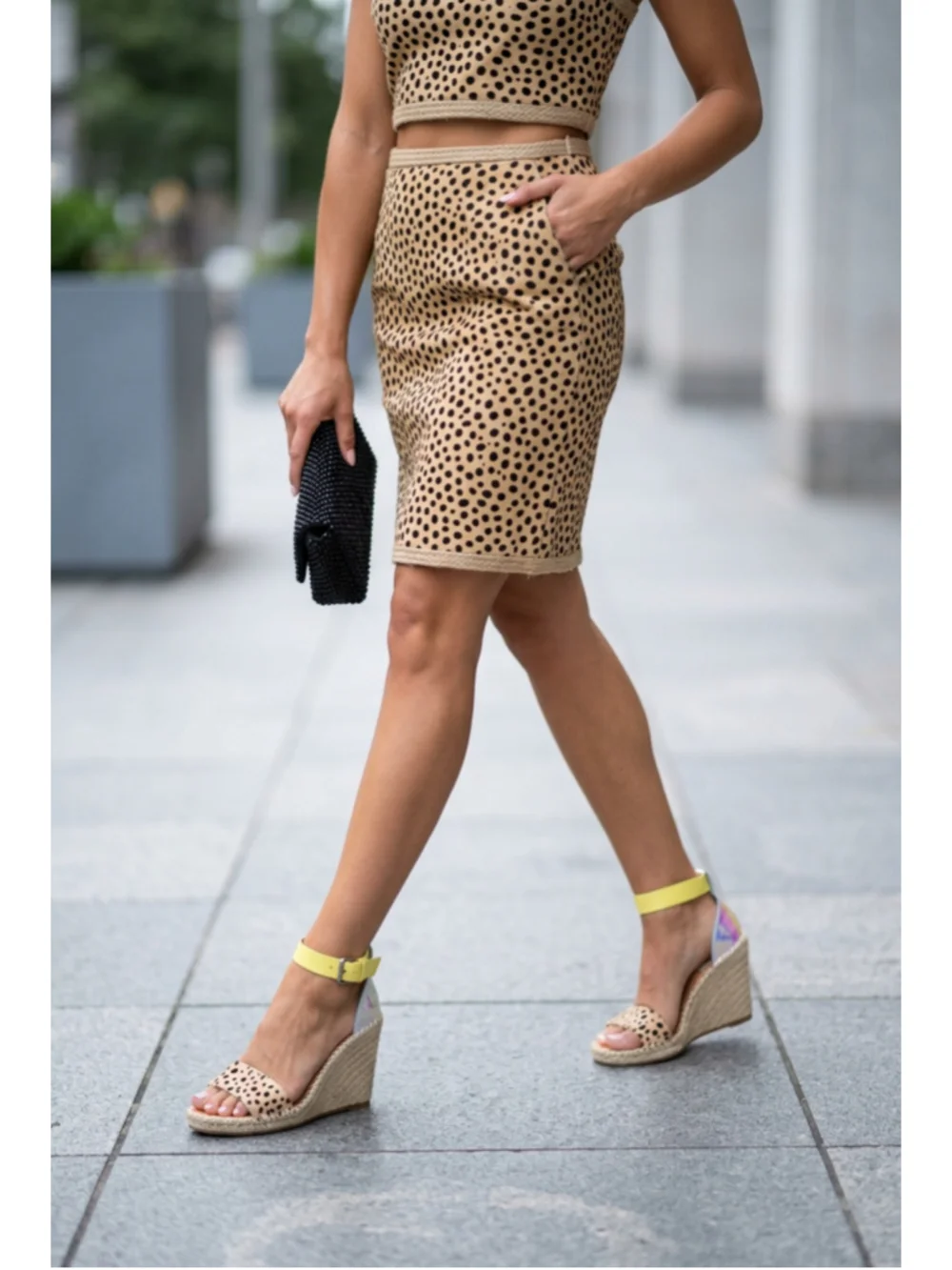 Rare Dolce Vita Leopard Print Espadrille Wedges Yellow Strap Leopard Holographic